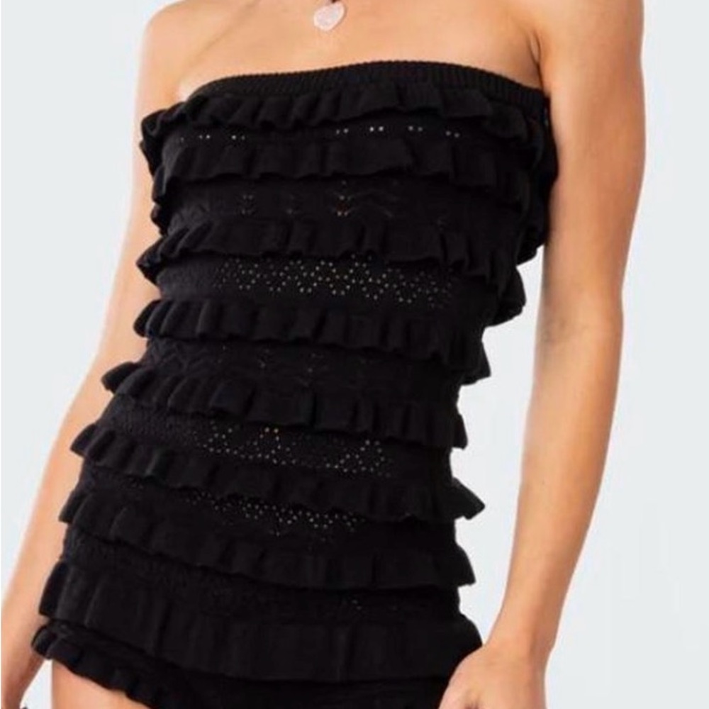 Black Ruffled Strapless Top